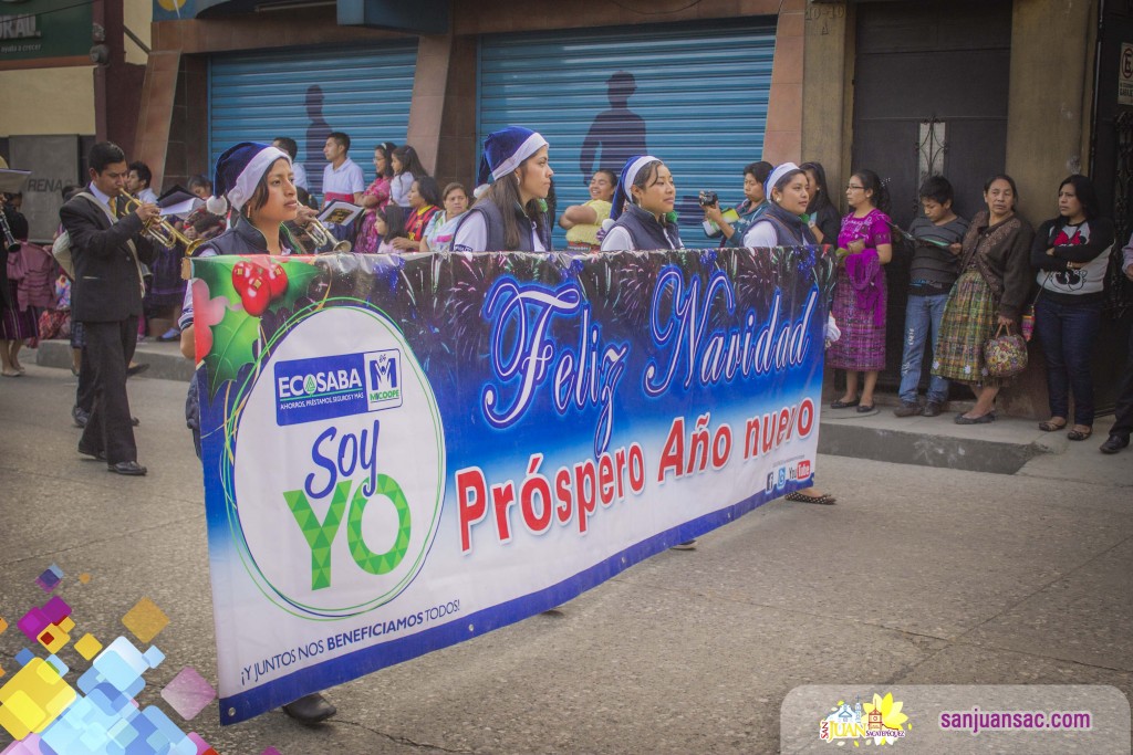 1. Desfile Navideño Ecosaba 2015