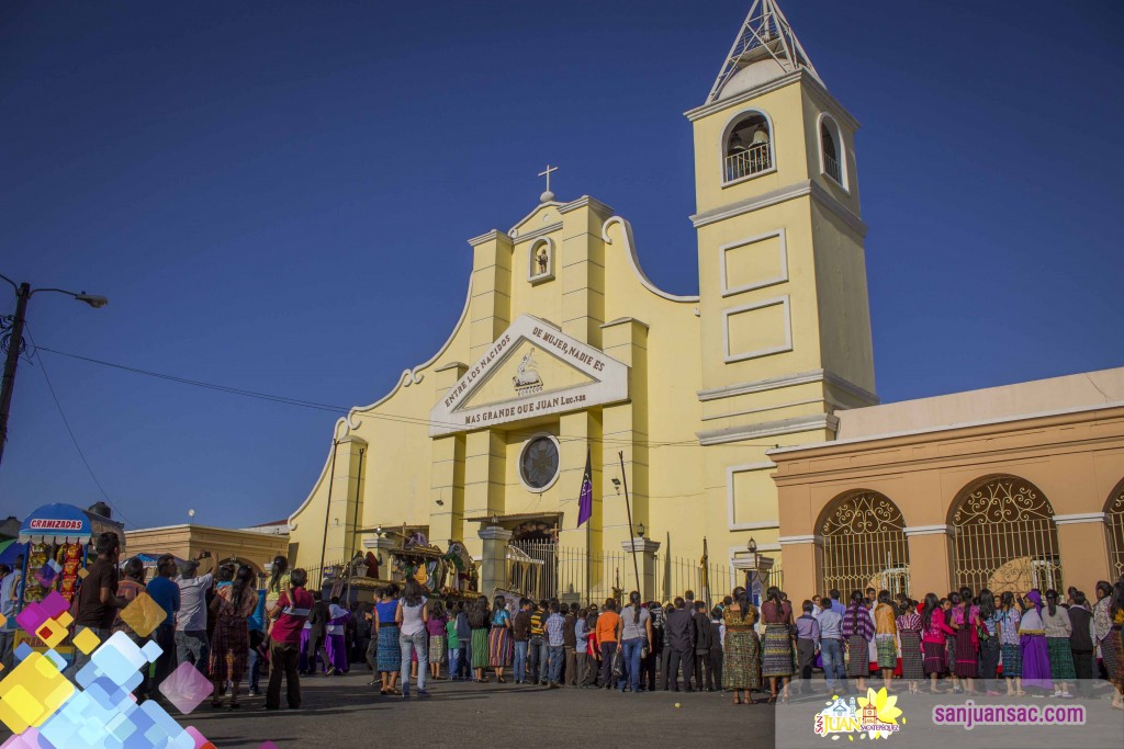 2. Miercoles Santo en San Juan Sacatepequez 2016 Procesión de Jesus de la Caida Parroquia San Juan Bautista
