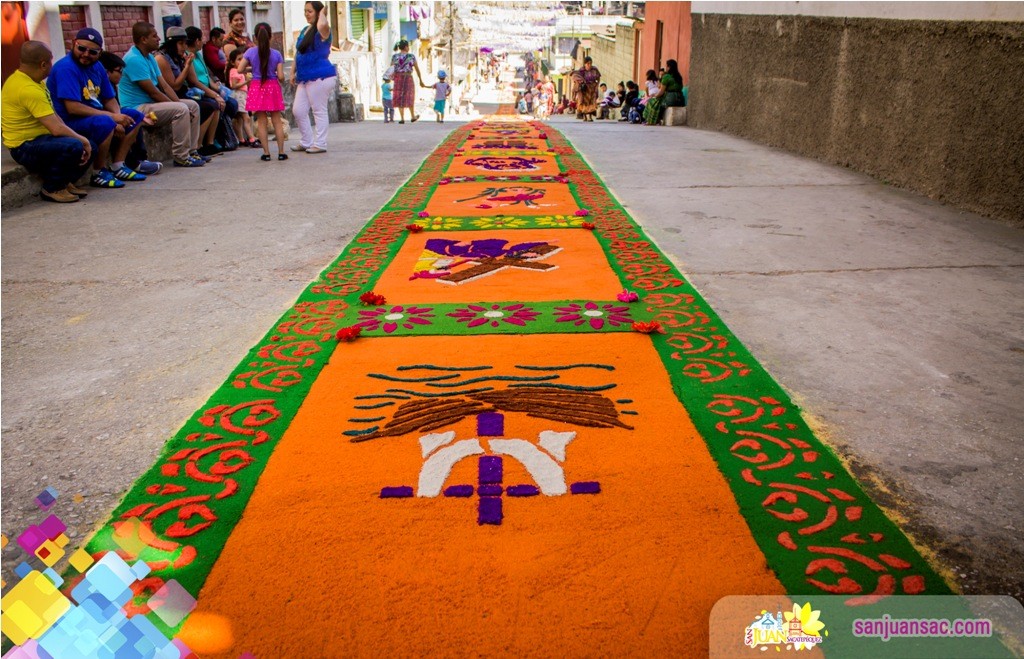 10. Via Crucis, Costumbres y Tradiciones de San Juan Sacatepequez, Semana Santa en Guatemala