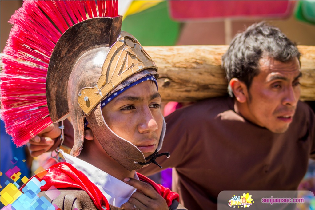 13. Via Crucis, Costumbres y Tradiciones de San Juan Sacatepequez, Semana Santa en Guatemala